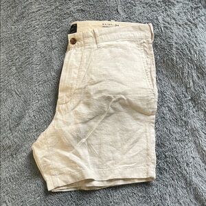 J.Crew 7” Linen Short